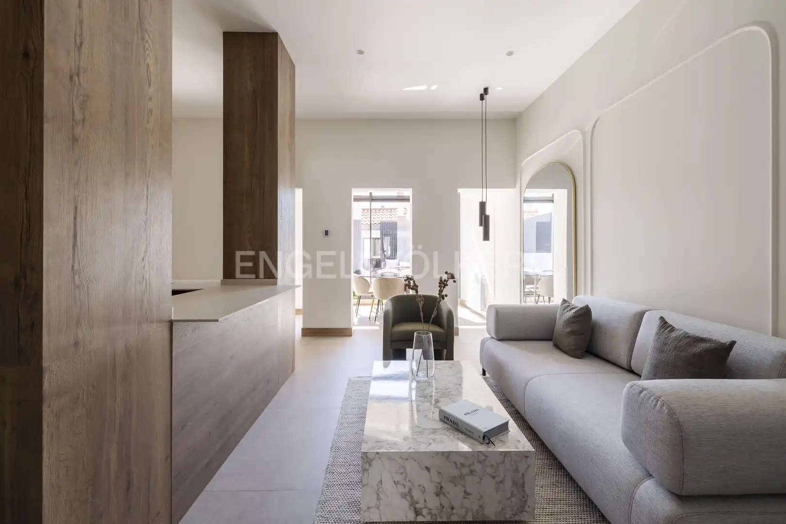 Wohnzimmer von Wohnung zum Verkauf in Madrid mit Klimaanlage, Heizung und Terrasse