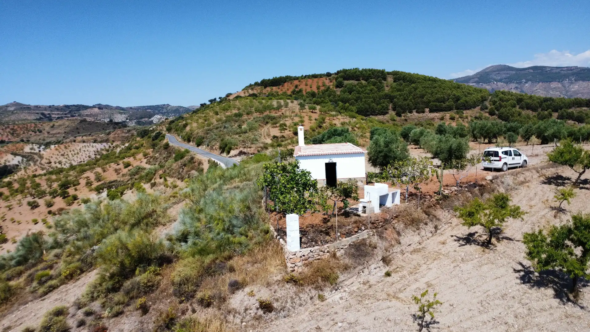 Finca rústica en venda en Turón amb Jardí privat