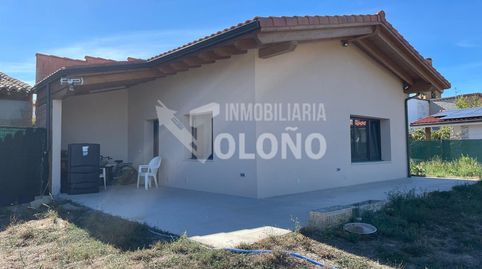 Foto 2 de Casa o xalet en venda a Calle Europa, 3, Anguciana, La Rioja
