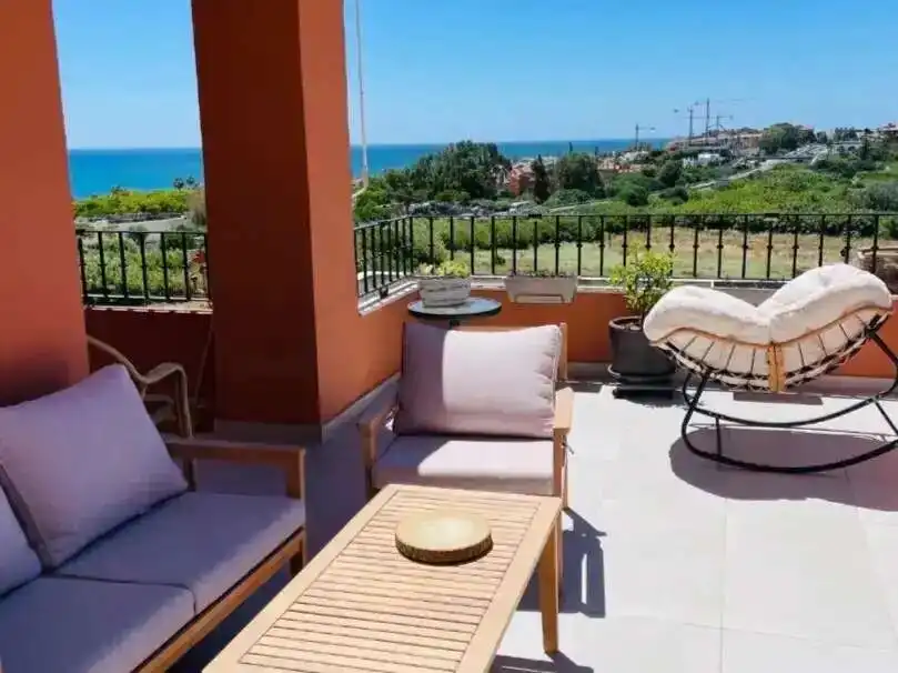 Terrassa de Pis en venda en Manilva amb Terrassa i Piscina