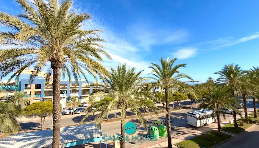 Exterior view of Detached homes for sale in La Manga del Mar Menor  with Air Conditioner, Heating and Private garden