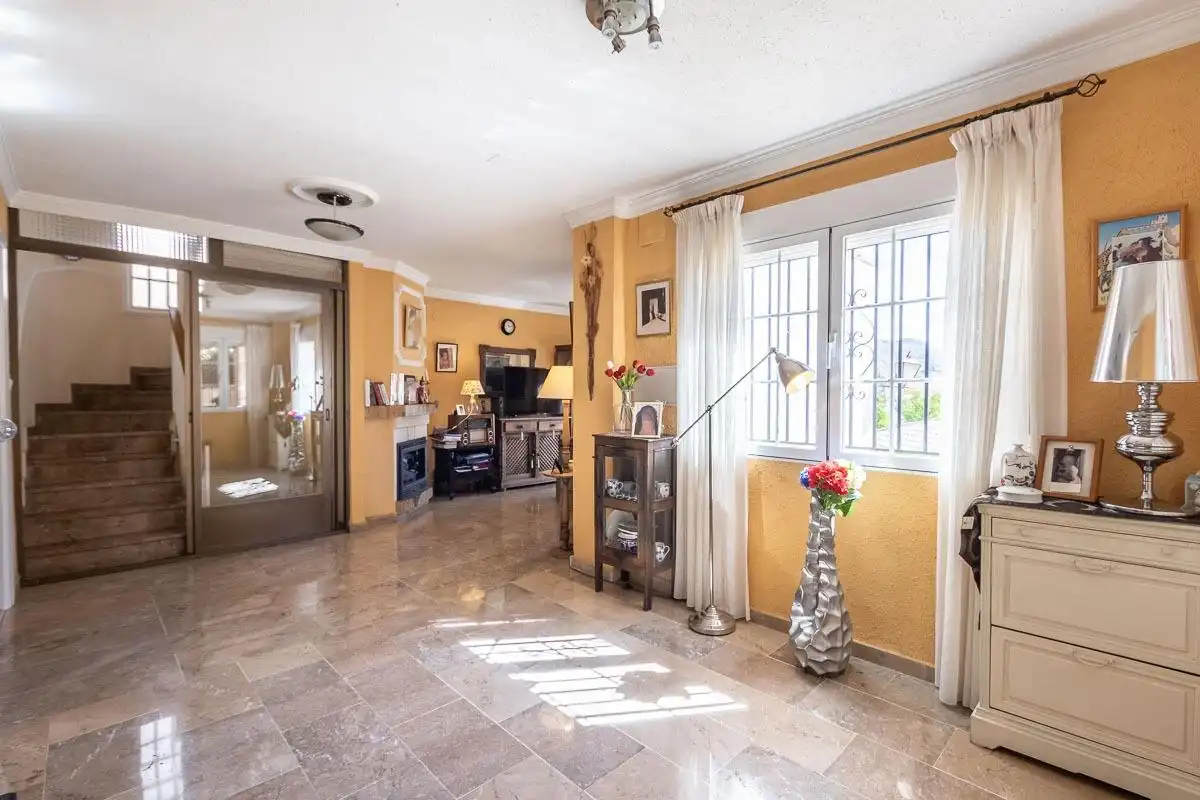 Villa mit Pool zum Verkauf in Calle Brasil, imagen 10