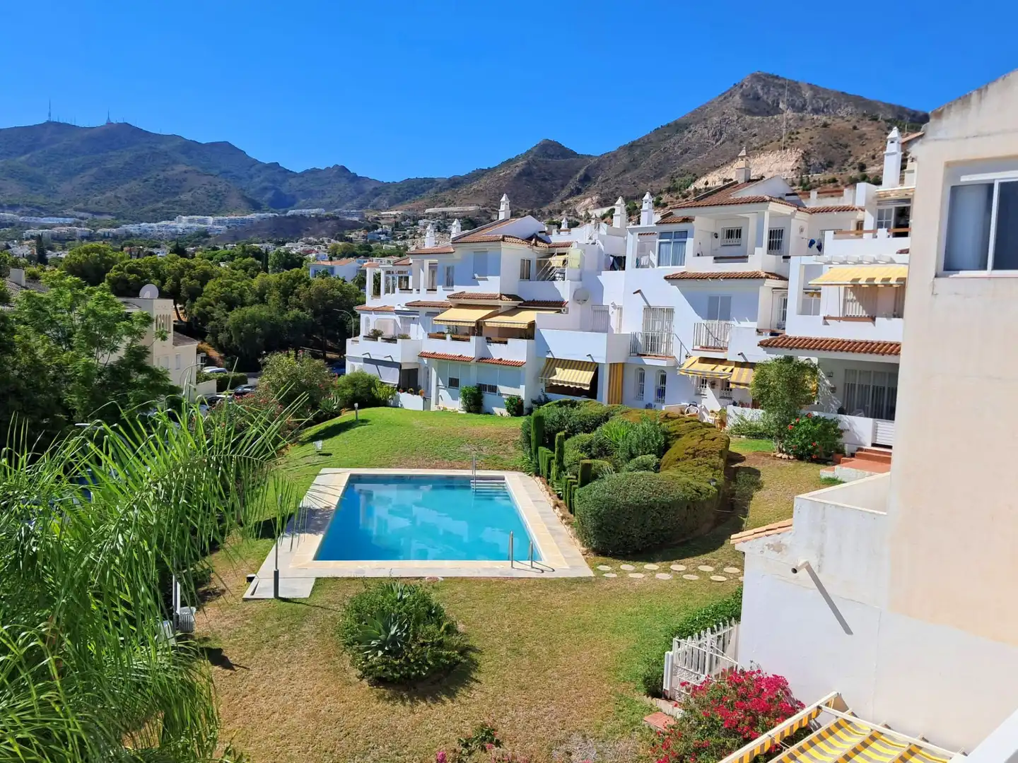 Jardí de Casa adosada en venda en Benalmádena amb Aire condicionat, Calefacció i Jardí privat