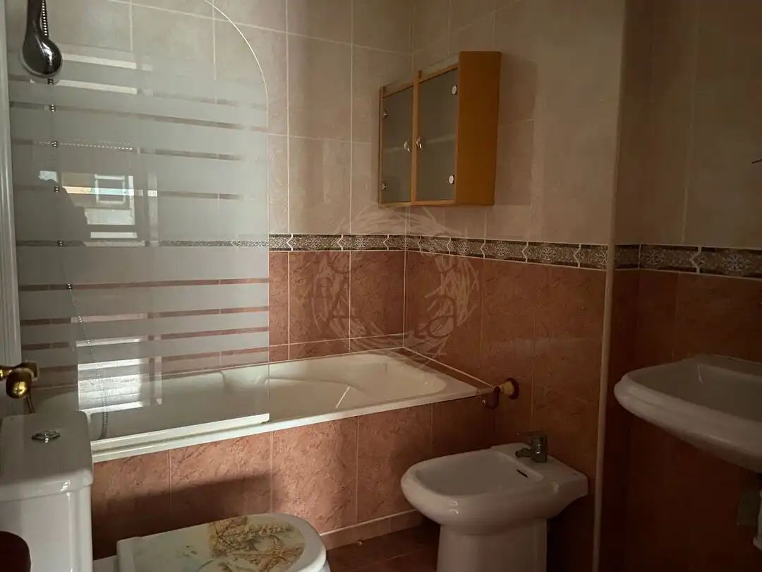 Baño de Piso en venta en Barakaldo  con Balcón