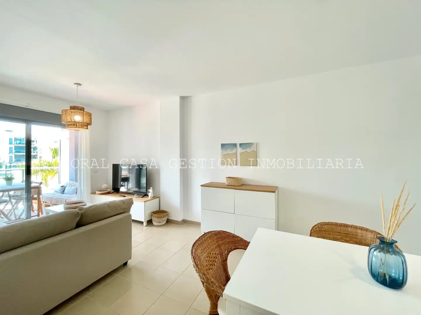 Apartamento de alquiler en V-01, Almenara