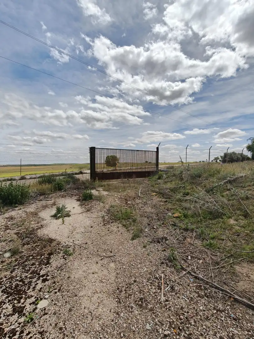 Residential for sale in Nambroca