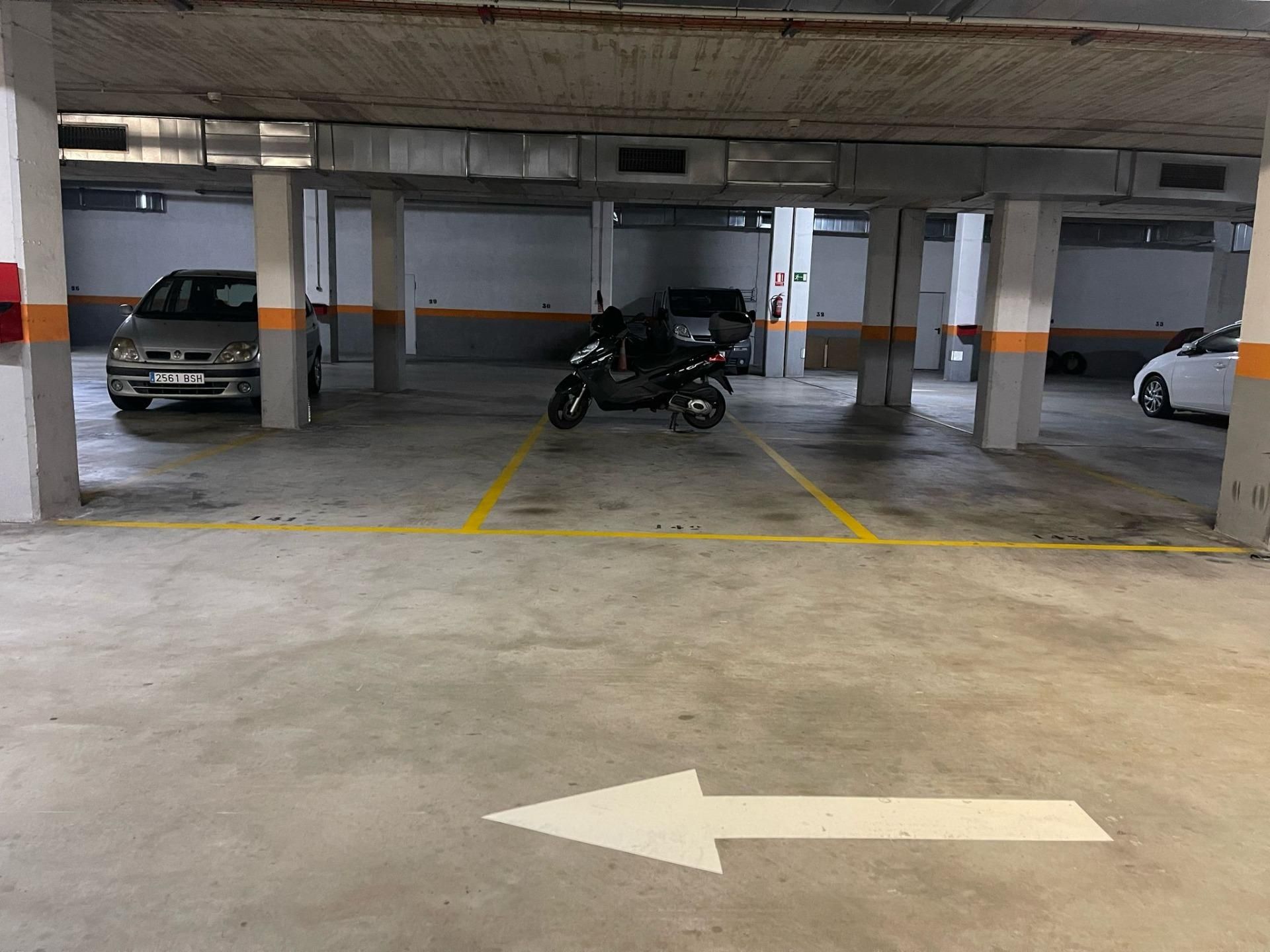 Parking of Garage for sale in Santander