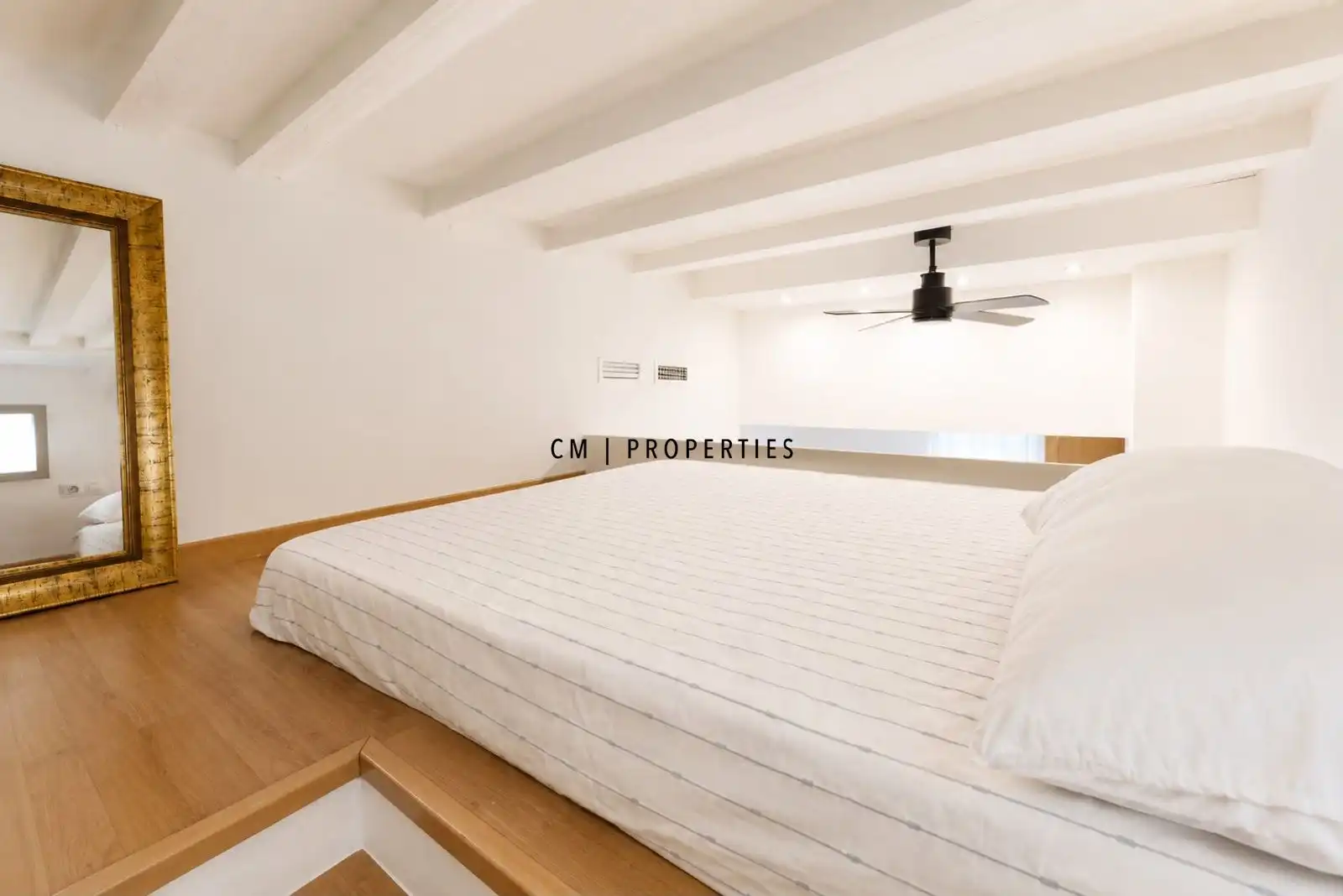 Dormitori de Pis de lloguer en Valencia amb Aire condicionat, Calefacció i Parquet