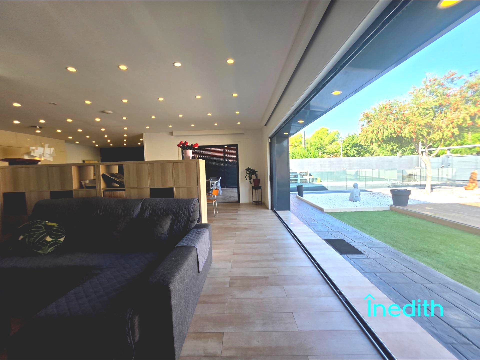 Living room of House or chalet for sale in Cubelles  with Air Conditioner, Private garden and Swimming Pool