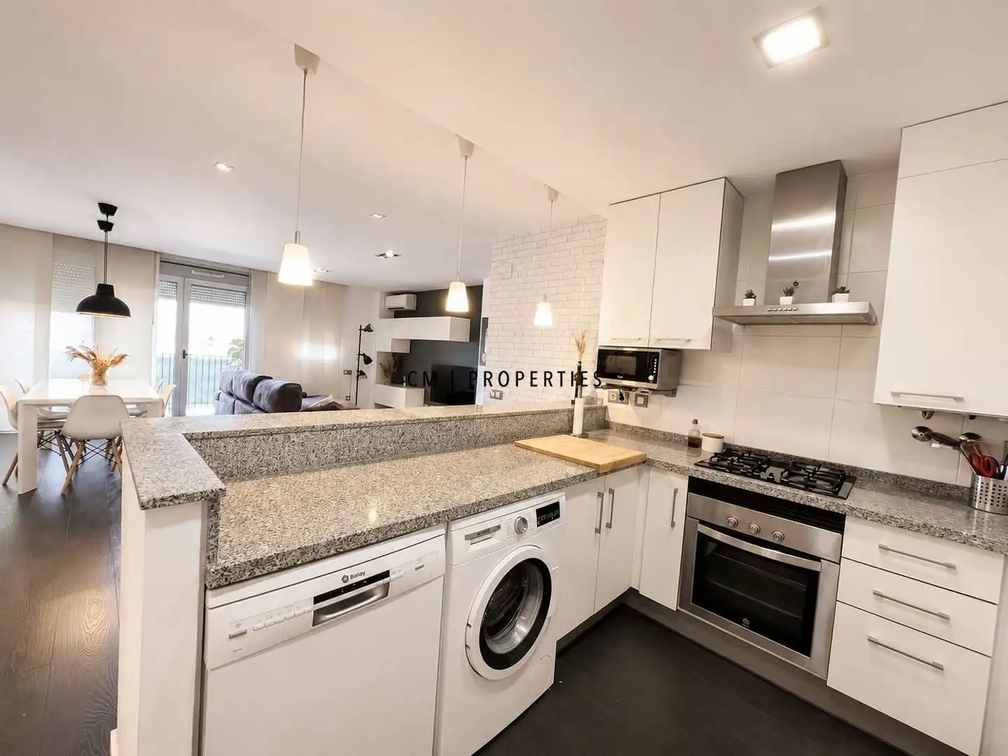 Cocina de Piso de alquiler en Paterna con Aire acondicionado, Calefacción y Parquet