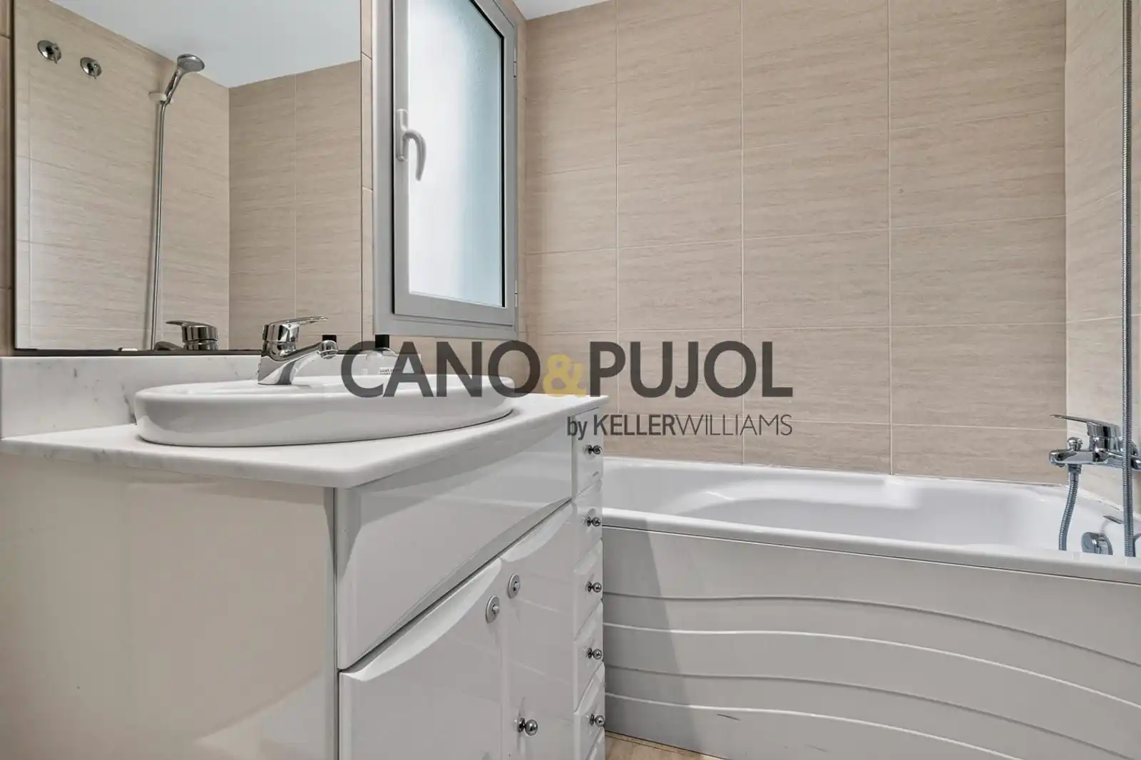 Appartement avec piscine à vendre à Corbera de Llobregat, imagen 48