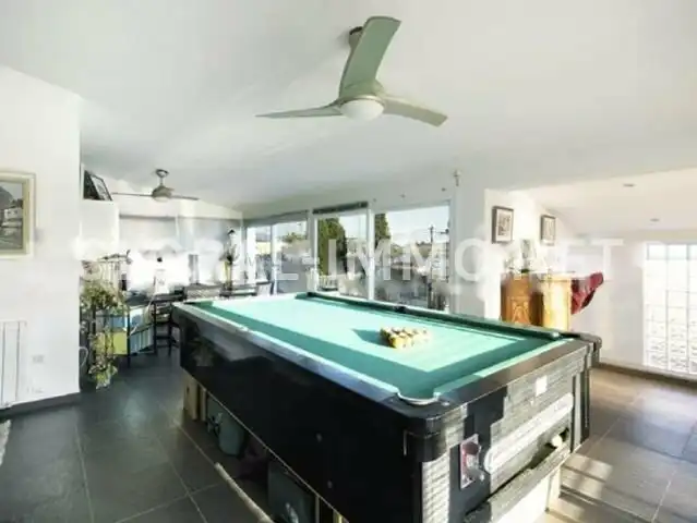 Villa con piscina in vendita a Frezer, imagen 3