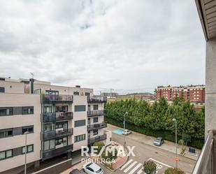 Vista exterior de Àtic en venda en Arroyo de la Encomienda amb Calefacció, Jardí privat i Parquet