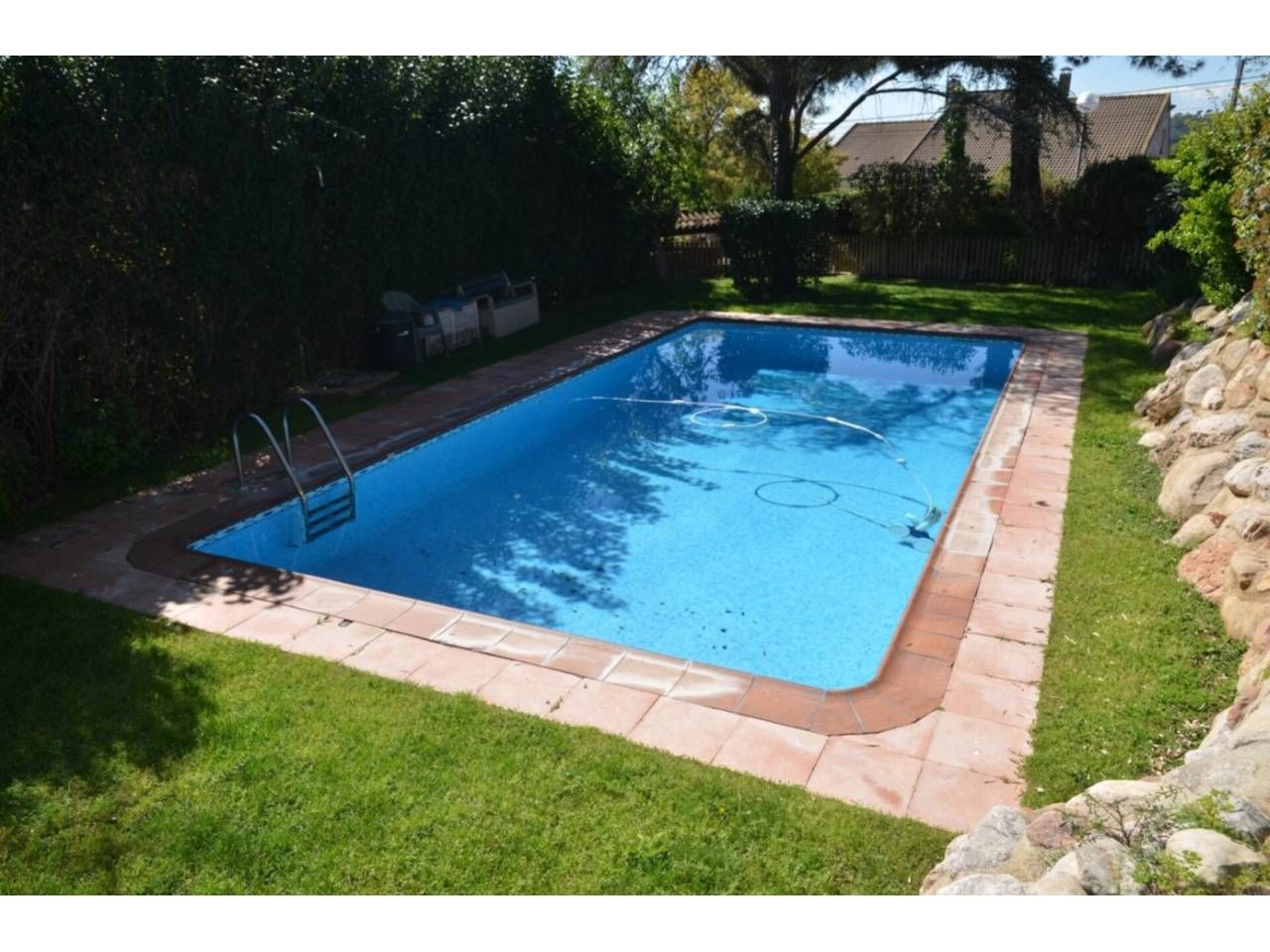 Piscina de Finca rústica en venda en L'Ametlla del Vallès amb Calefacció, Jardí privat i Terrassa