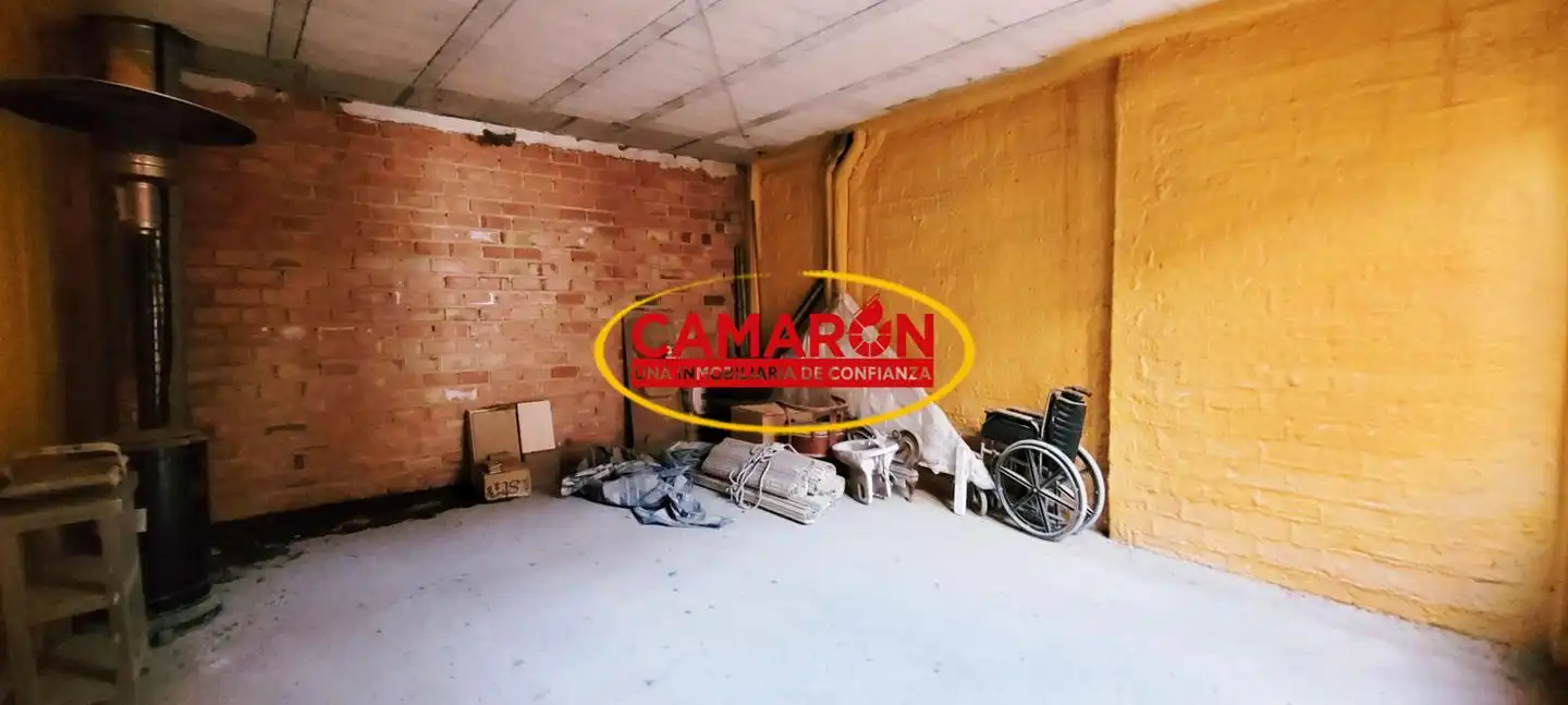 Casa adosada en venda en Coria del Río