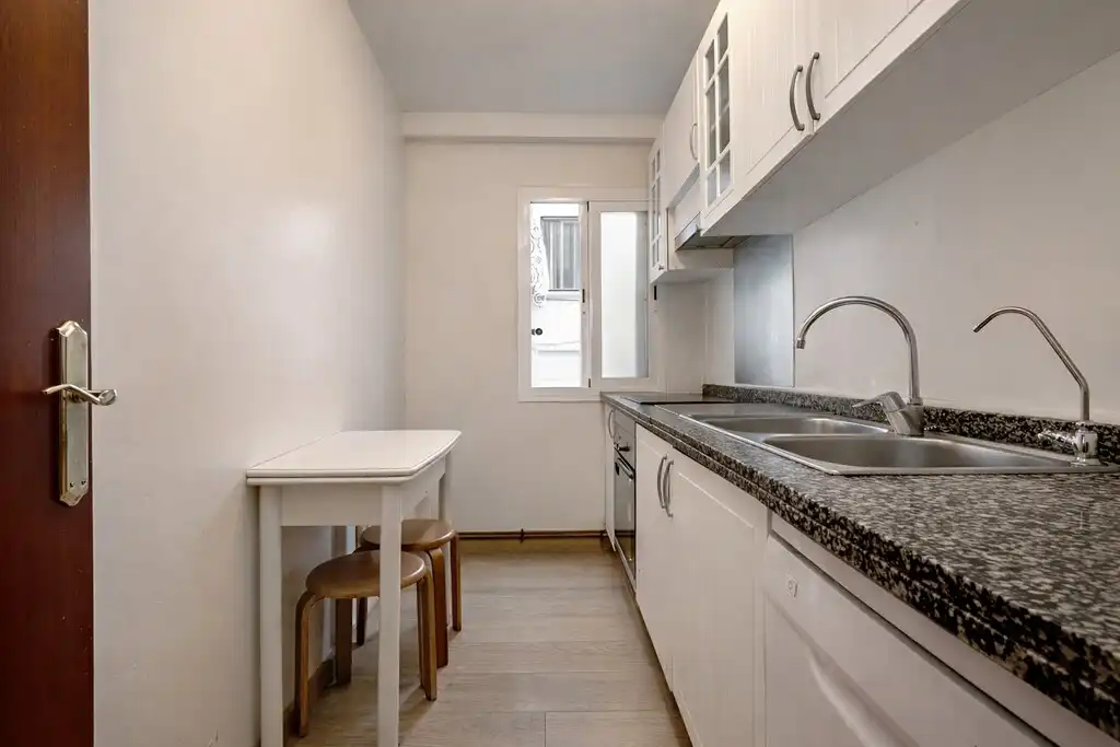 Cocina de Piso en venta en  Palma de Mallorca con Aire acondicionado, Parquet y Amueblado