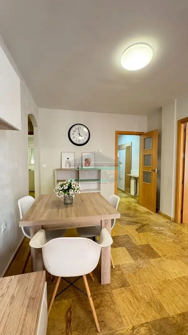 Dining room of Flat for rent in Armilla  with Air Conditioner, Furnished and Oven