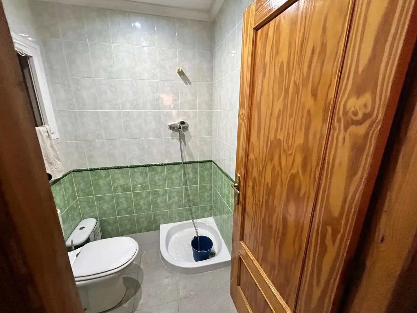 Bany de Casa o xalet en venda en Alfauir amb Calefacció, Jardí privat i Parquet