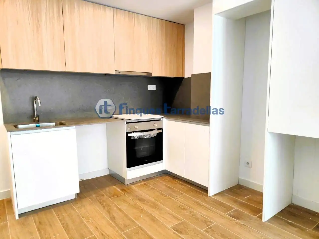 Flat with pool for sale in Palafolls, imagen 3