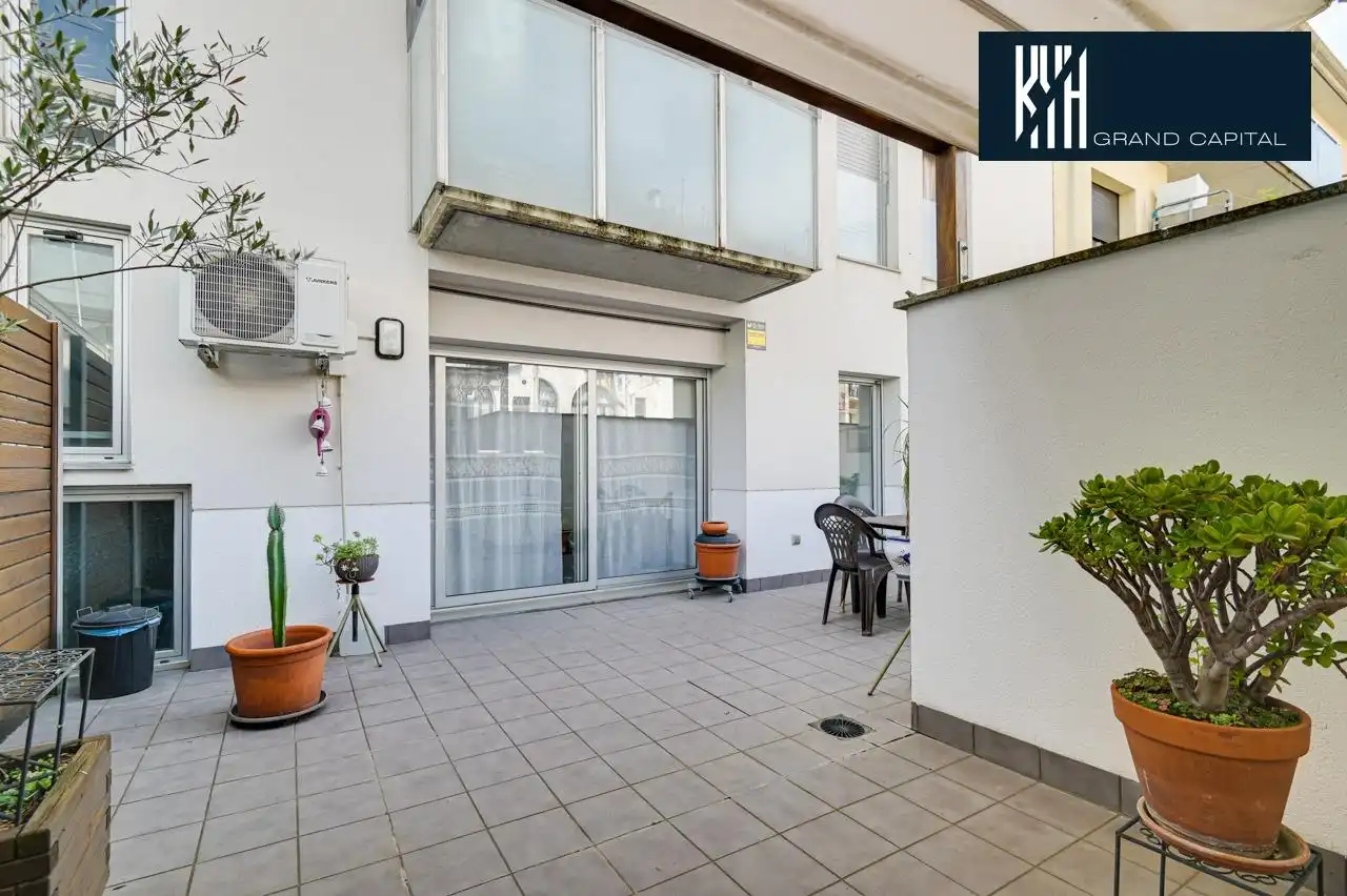 Piso con ascensor en venta en NARCIS MONTURIOL-STA EUGE, imagen 7