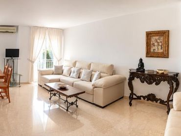 Apartment with lift to rent in Marbella Centro