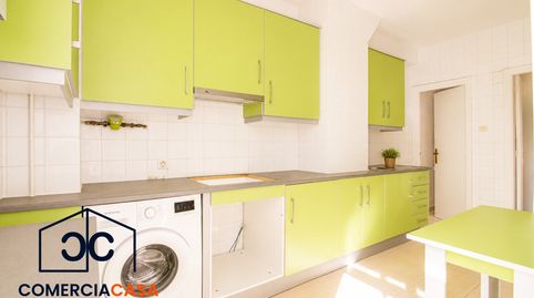 Foto 4 de Piso en venta en Pajaritos, Granada Capital