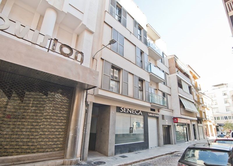 Vista exterior de Pis en venda en Motril amb Terrassa