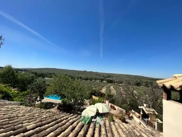 Casa rústica amb piscina en venda a Baeza, imagen 25