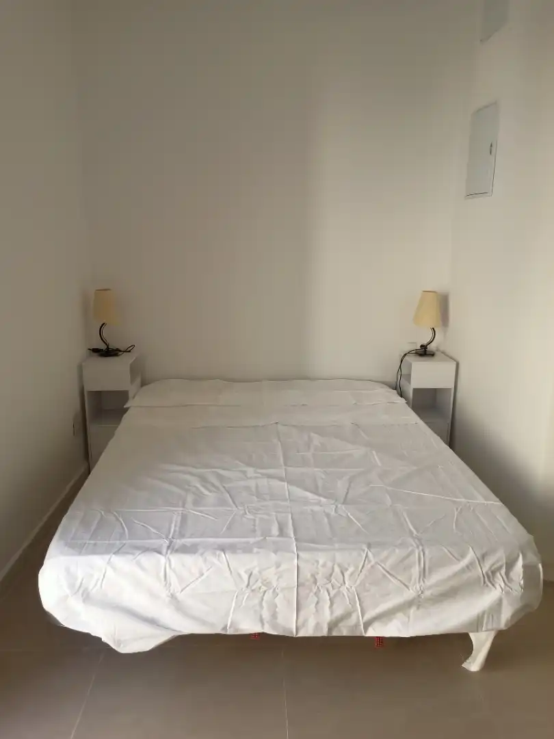 Habitación de Estudio de alquiler en Málaga con Amueblado