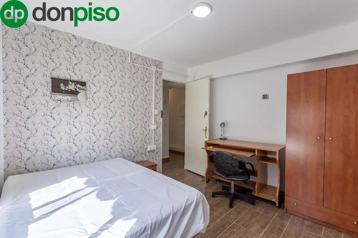 Schlafzimmer von Wohnung zum Verkauf in Granada