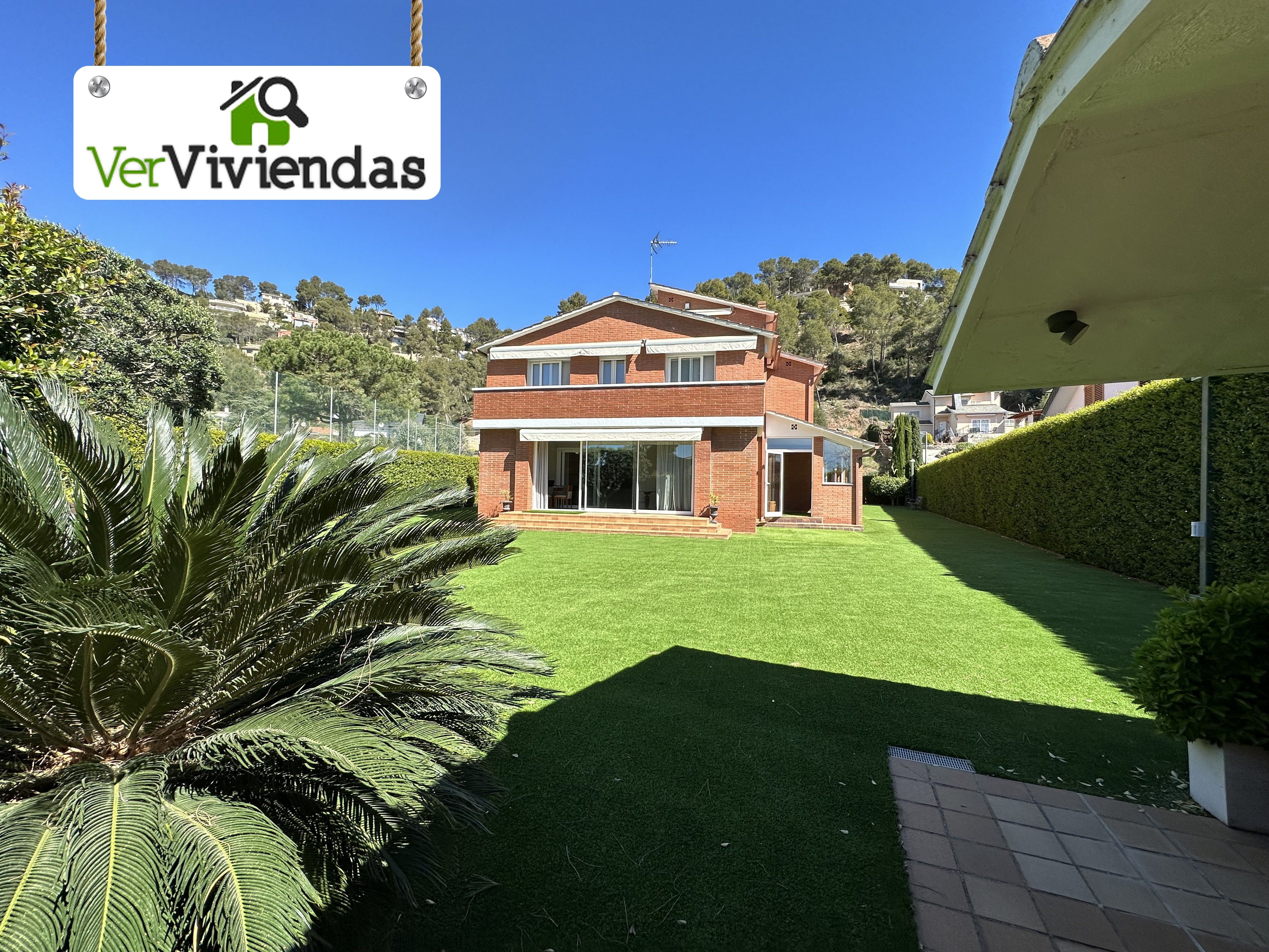 House or chalet for sale in Gran Via de Fontpineda, 16, Pallejà