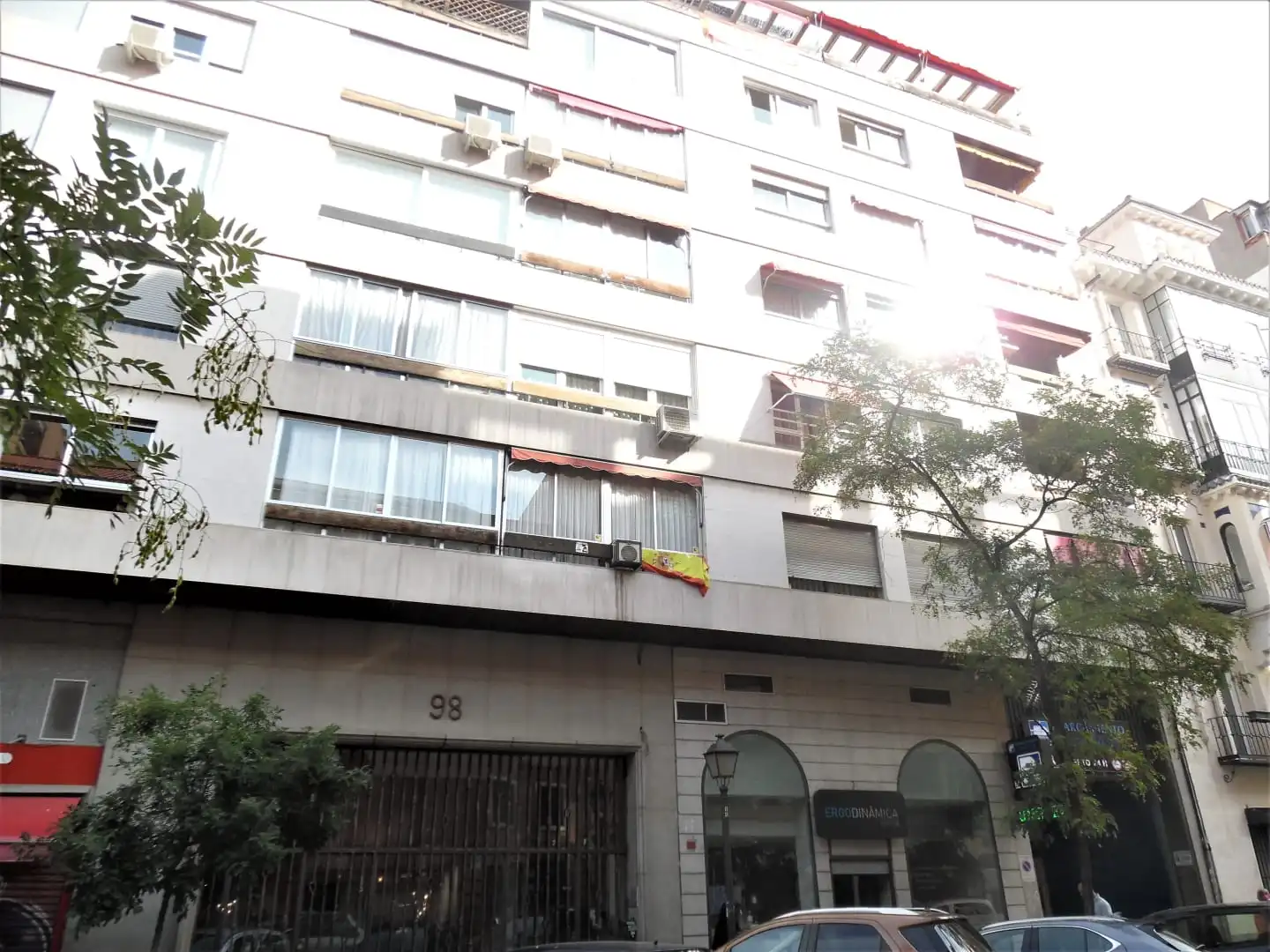 Außenansicht von Geschaftsraum zum Verkauf in Madrid