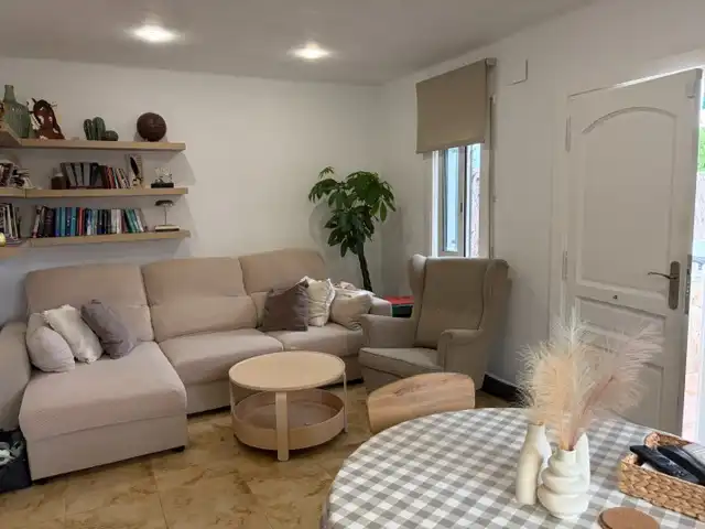 Sala d'estar de Casa o xalet en venda en Esparreguera amb Aire condicionat, Calefacció i Jardí privat