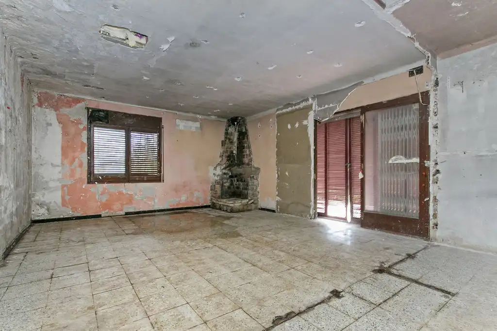 Sala d'estar de Casa o xalet en venda en Mediona amb Jardí privat