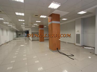Local comercial en alquiler en Centro Urbano