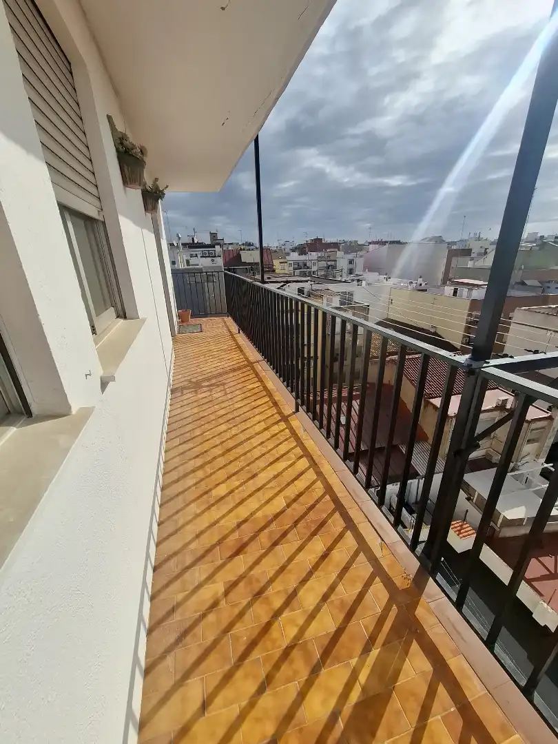 Terrasse von Wohnung zum Verkauf in Valencia mit Klimaanlage, Heizung und Abstellraum
