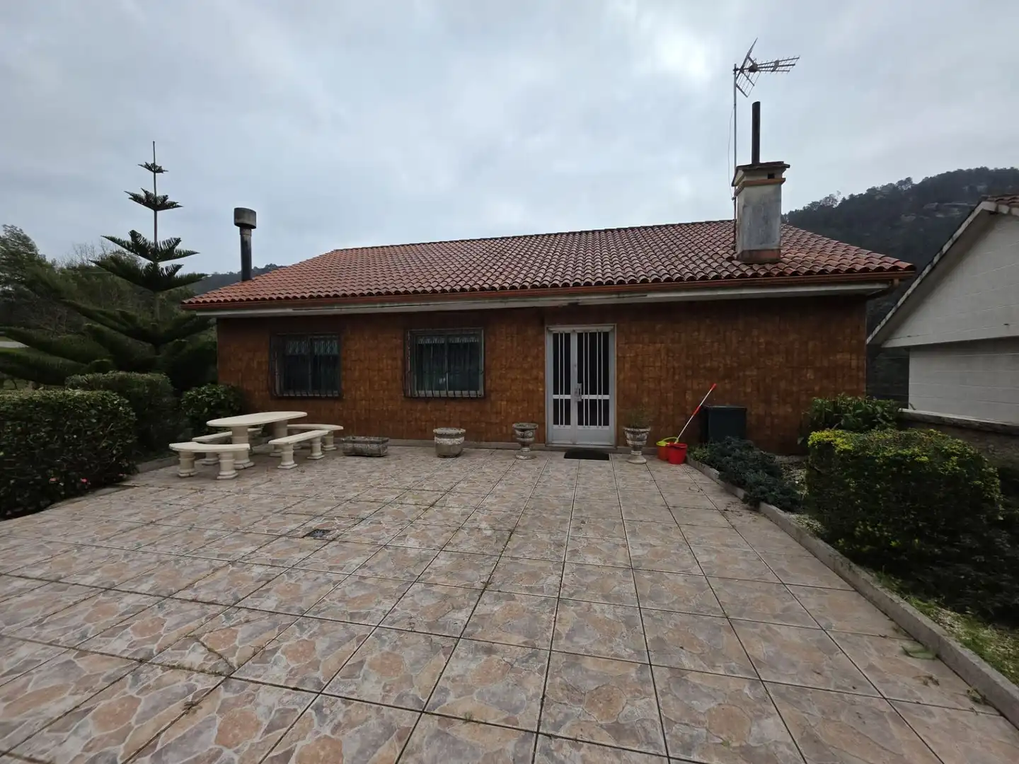 Vista exterior de Casa o chalet en venta en O Porriño   con Trastero