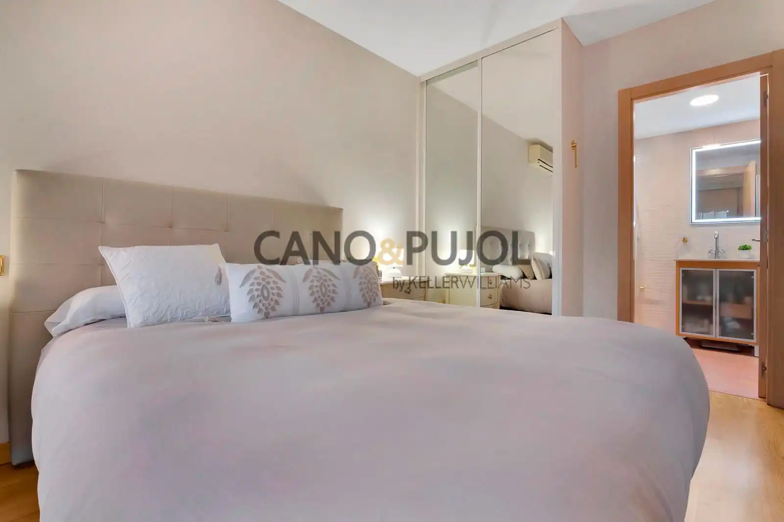 Habitación de Piso en venta en Rubí con Aire acondicionado, Calefacción y Terraza