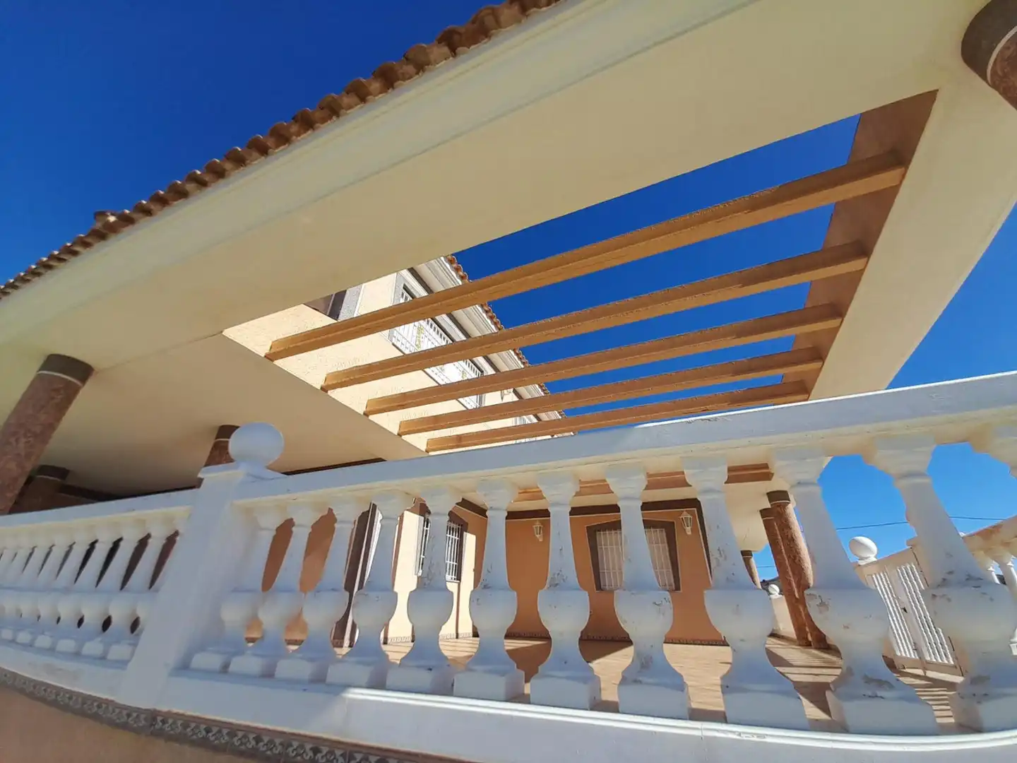 Terrassa de Casa o xalet en venda en Alicante / Alacant amb Calefacció, Jardí privat i Terrassa