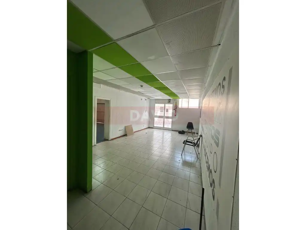 Industrial building for sale in Calle Crom Del, imagen 22