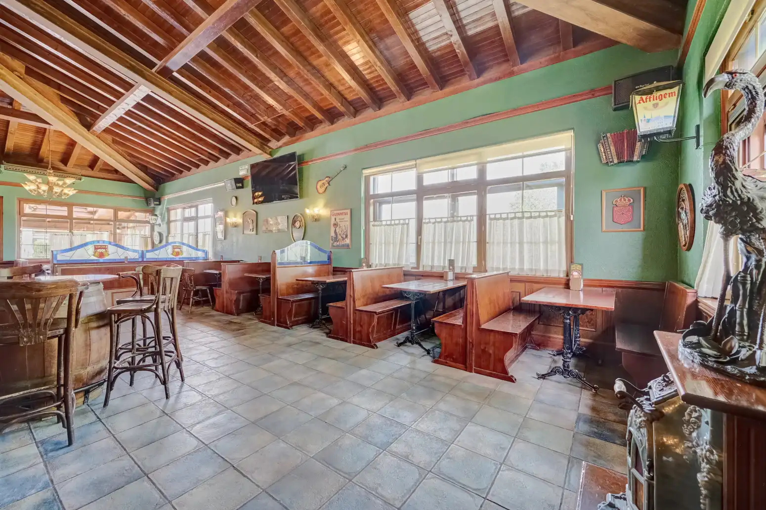 Local en venta en Galar con Aire acondicionado y Amueblado