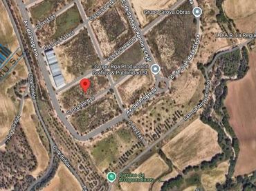 Terreno residencial en venta en Calle de Valdearenal Norte