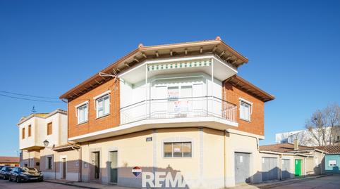 Foto 2 von Haus oder Chalet zum Verkauf in Calle Modesto Lafuente, 2, Venta de Baños, Palencia