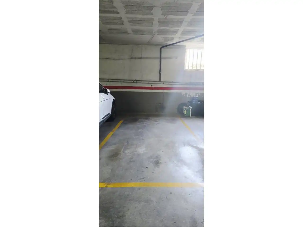 Parking de Piso en venta en Terrassa con Calefacción y Trastero