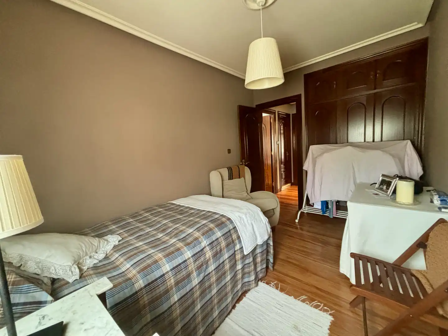 Habitación de Edificio en venta en Piloña