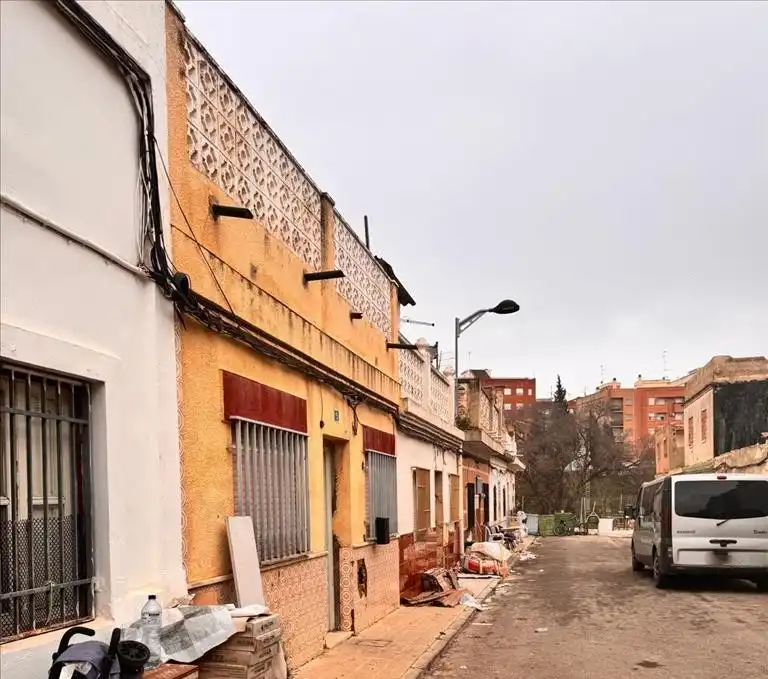 Vista exterior de Pis en venda en Torrent