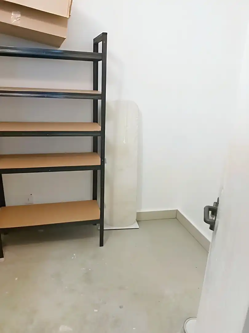 Wohnung zum Verkauf in Algemesí mit Abstellraum und Balkon