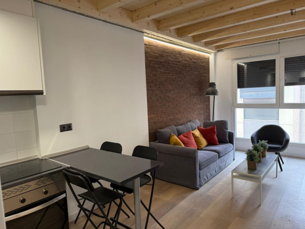 Living room of Apartment to rent in  Madrid Capital  with Air Conditioner, Heating and Furnished