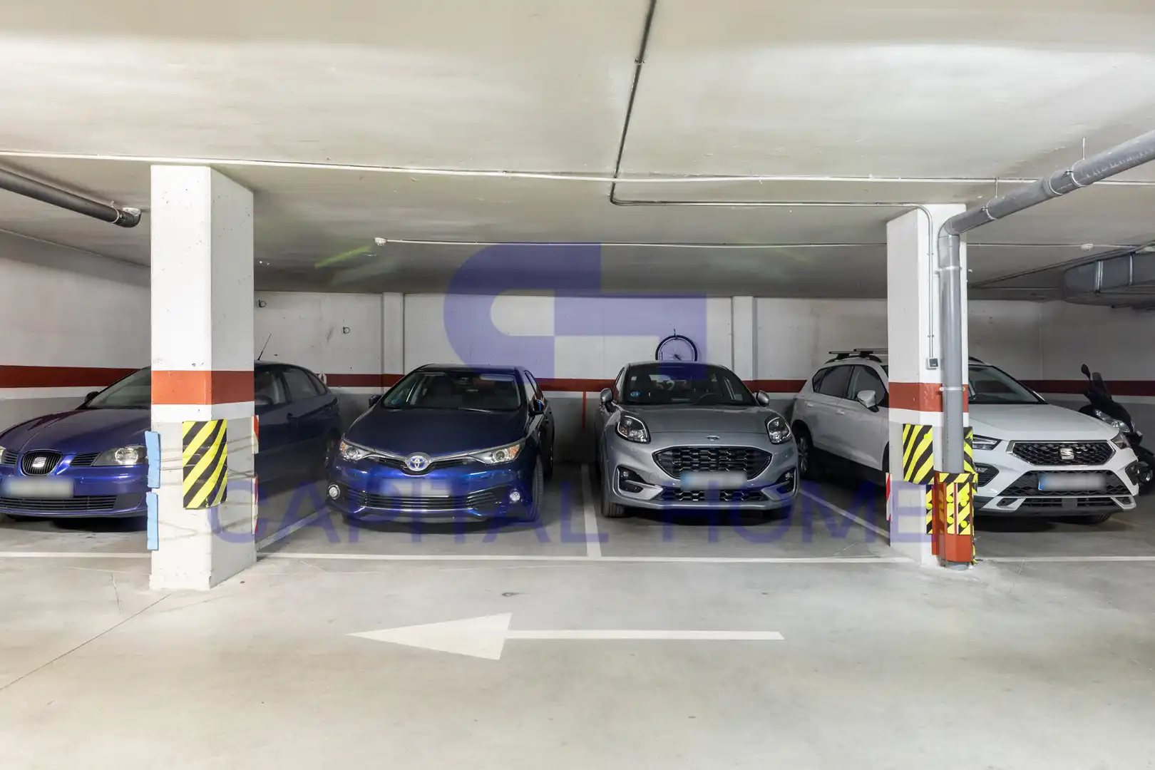 Parking de Dúplex en venta en Navalcarnero con Aire acondicionado, Calefacción y Trastero