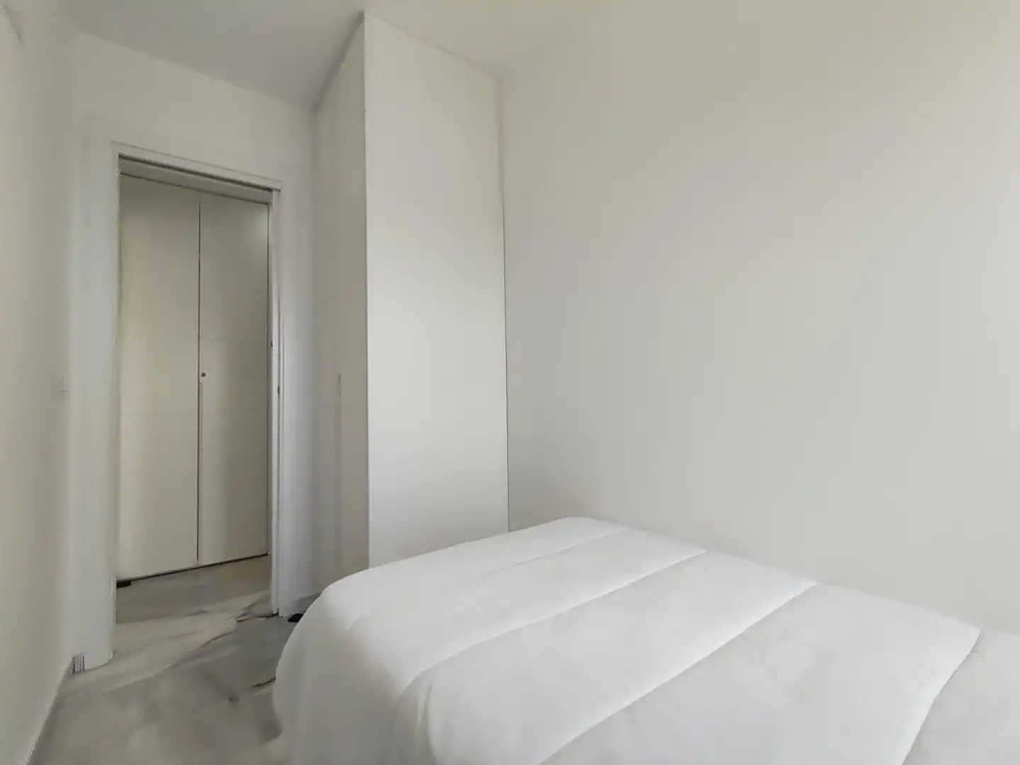 Habitación de Apartamento en venta en Benidorm con Aire acondicionado, Terraza y Balcón